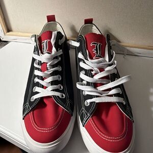 Men’s Size 11 NCAA Louisville Cardinals SKICKS Low-Top Shoes Sneakers Red Black